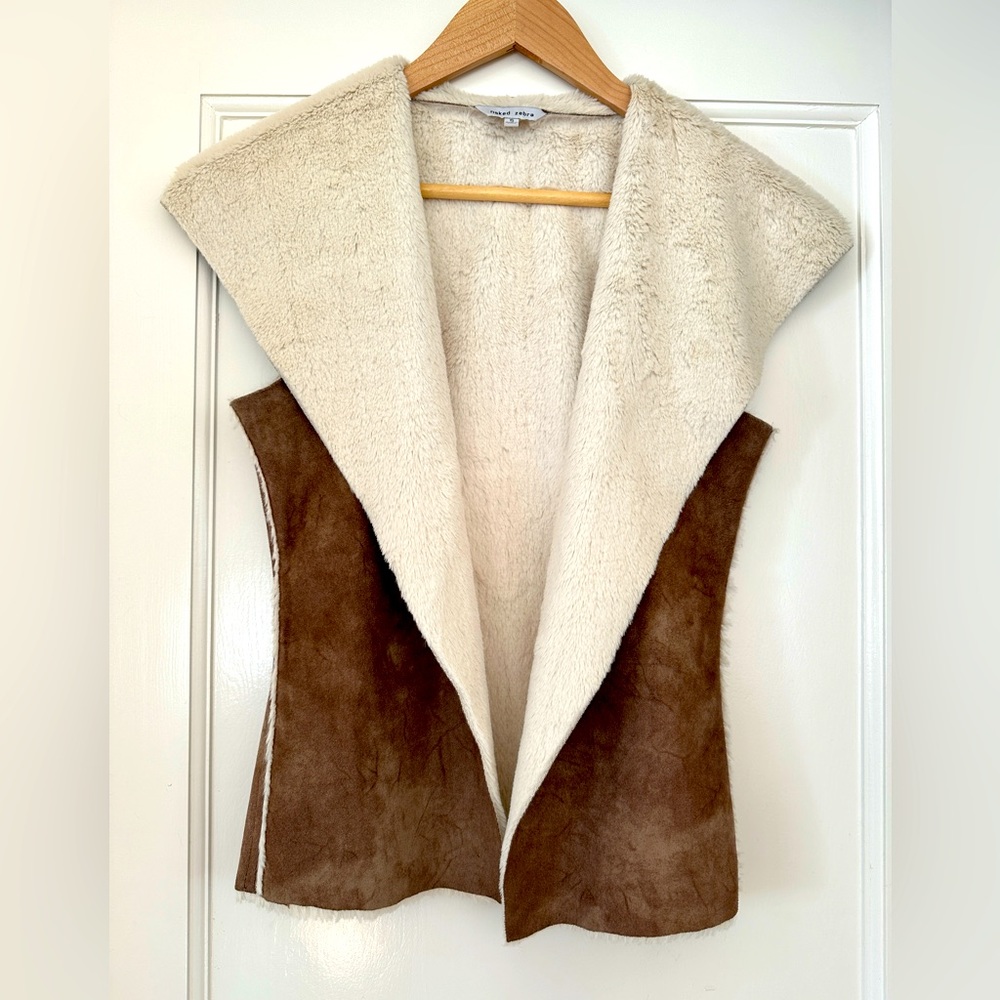 Naked Zebra Women’s Faux Fur & Suede Vest - Size Small - Brown Suede, White Fur